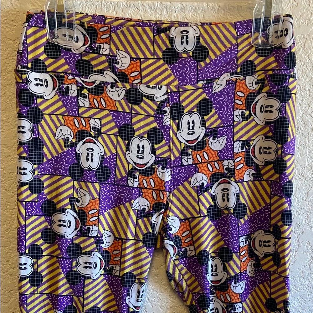 ✨Disney LuLaRoe Leggings✨